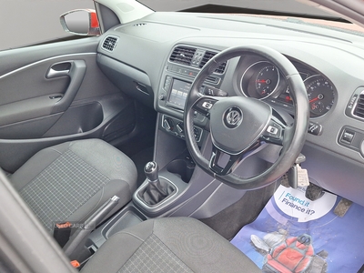 SA16AYOVolkswagenPolo-14