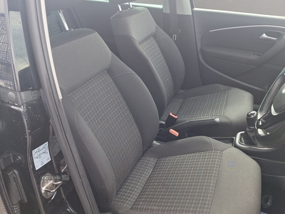 SB66JWOVolkswagenPolo-15