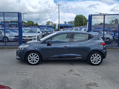 SC17KRJRenaultClio-3