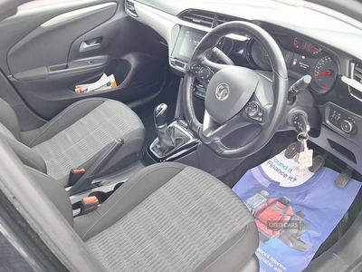 SC70HSFVauxhallCorsa-14