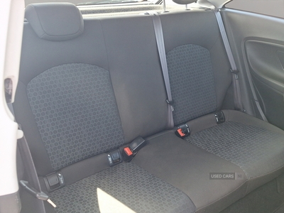 SD65FFOVauxhallCorsa-13