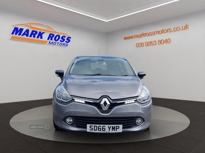 SD66YMPRenaultClio-1