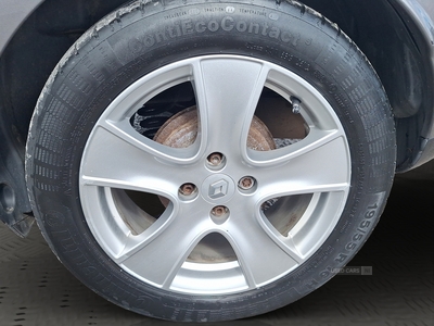 SD66YMPRenaultClio-11