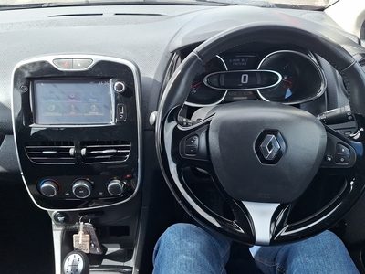 SD66YMPRenaultClio-17
