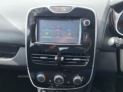 SD66YMPRenaultClio-18