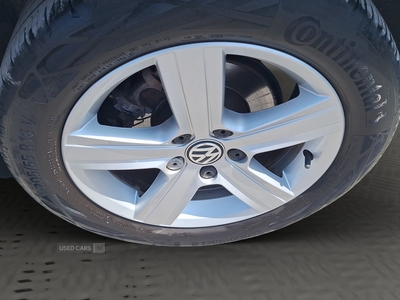 SE15CYTVolkswagenGolf-11