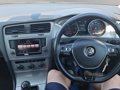 SE15CYTVolkswagenGolf-16