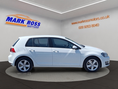 SE15CYTVolkswagenGolf-7