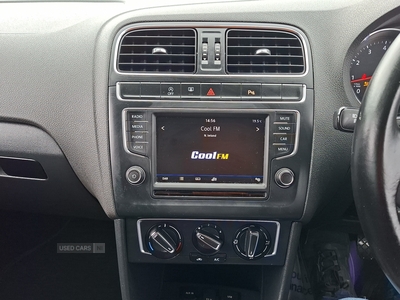 SG17PWZVolkswagenPolo-17