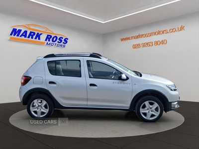 SG64ZXZDaciaSandero-Stepway-7