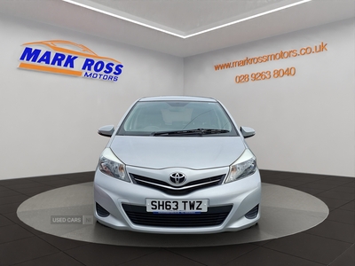 SH63TWZToyotaYaris-1
