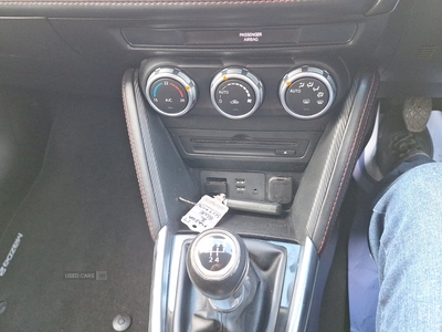 SL17MJVMazda2-18