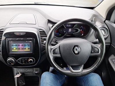 SN67OYPRenaultCaptur-9