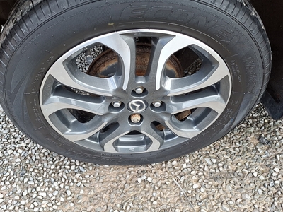 SR16PSUMazda2-8