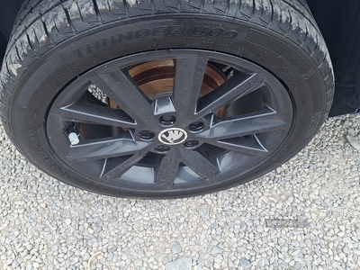 SV16HZSSkodaFabia-8
