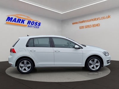 SX66AKUVolkswagenGolf-7