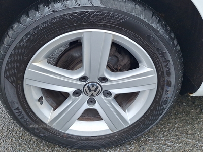SX66AKUVolkswagenGolf-8