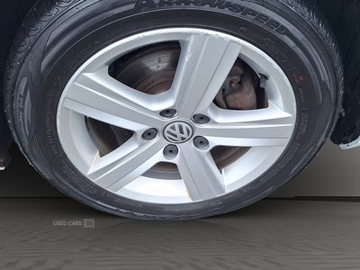 SX66AKUVolkswagenGolf-9