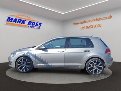 YH15NNKVolkswagenGolf-3