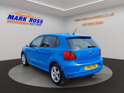 YH16FKOVolkswagenPolo-4